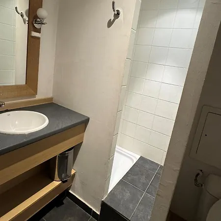 Le Centaure - Grand Pour 10 Personnes - Avec Acces Direct Aux Pistes Mae-0541 *