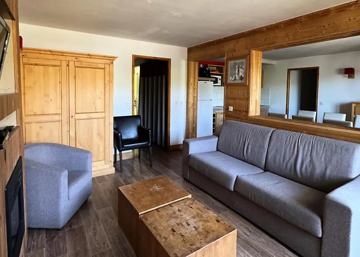 Apartment Le Centaure - Grand Pour 10 Personnes - Avec Acces Direct Aux Pistes Mae-0541